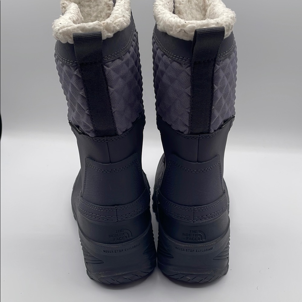The North Face Gray Purple Winter Boots Waterproof Faux Fur Big Kid Size 5 Warm - Picture 8 of 16